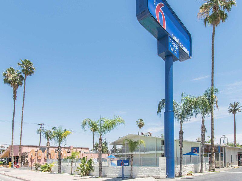 Motel 6 Bakersfield