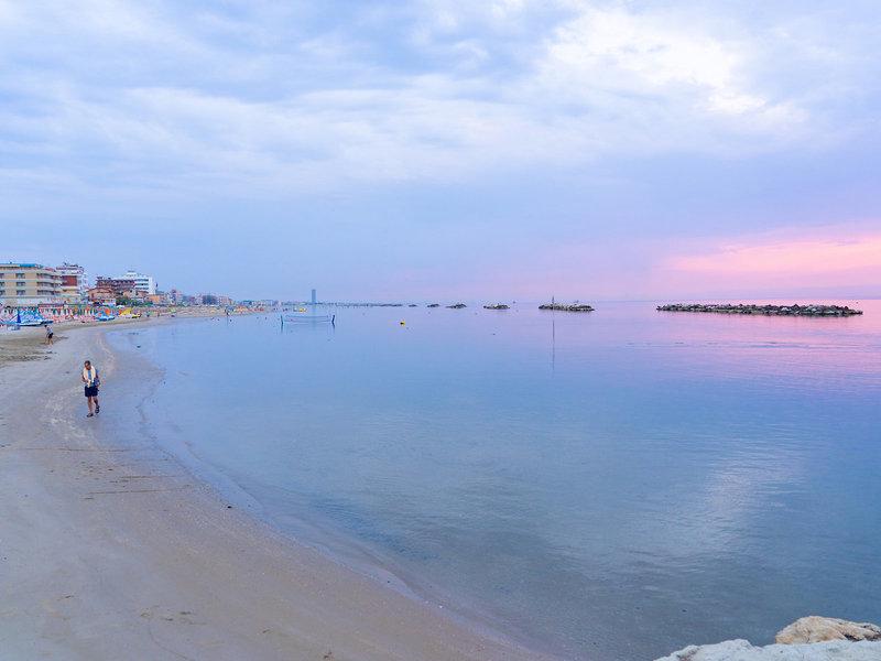 F50E52DCEFACC5F91D8E98A3949024EF