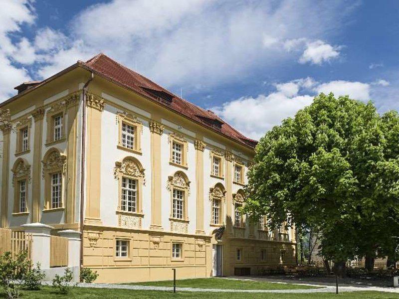 B7C3A67CD6B8AADF62E6F552328DC71E