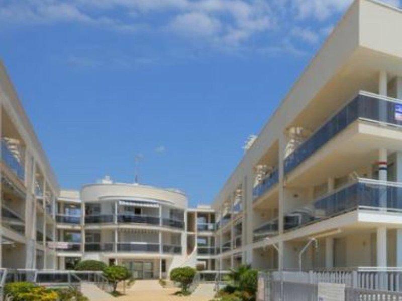 31DE30E1A78DAE0DB5EB4B89D1E4A276