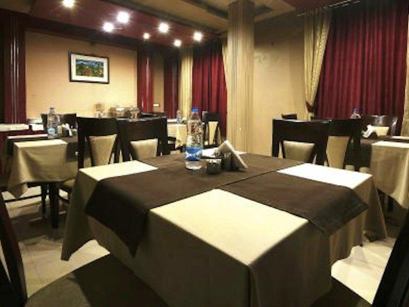 83DA025A635B56F6EDED64704224483C