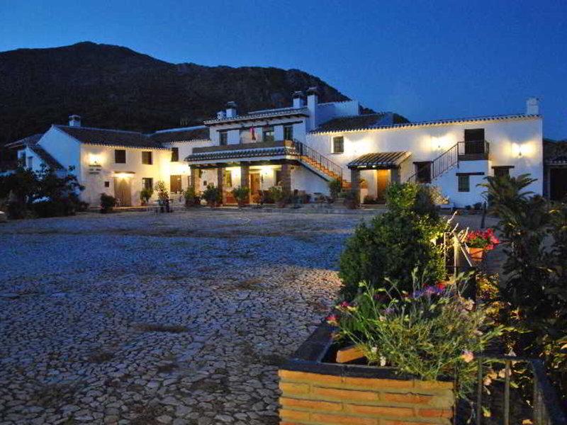 FB68D4C1E18A0263EDDFA3BBF30A818E