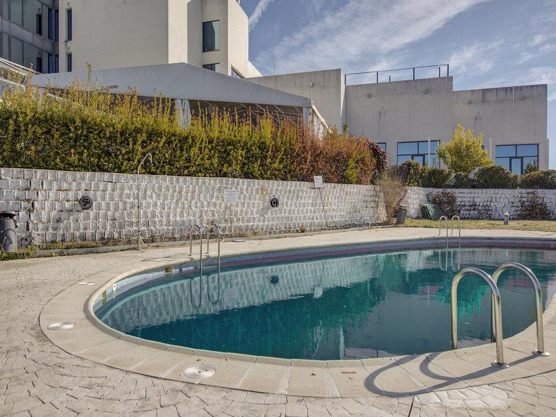 320E4F724DCBDD3967E24CD992E2A769