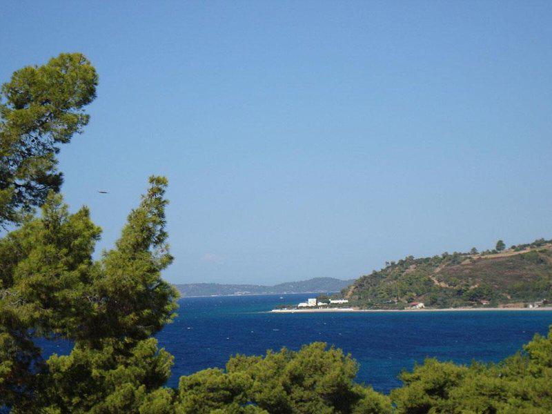 C40FD01FBE4BBF3054610F6C56DDD90F