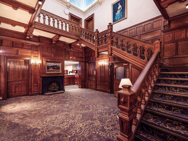 5B393DA3A38CA56D9FFC05B75E385AC7