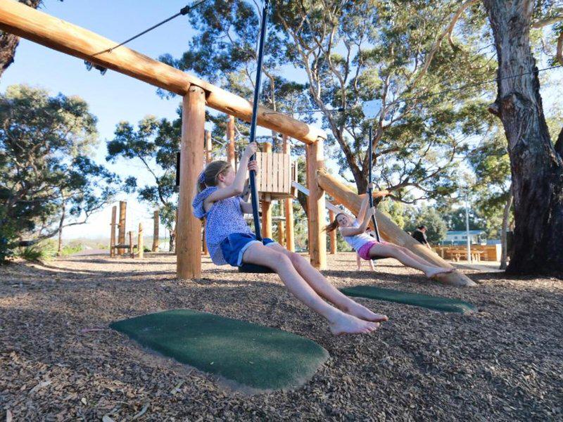 DBB3D349E977D576D18CA60AD1DB5BCA