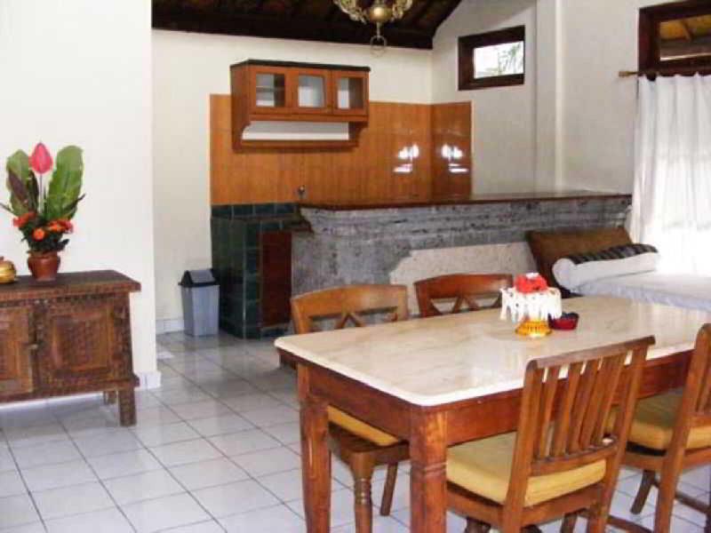 4690A4E217E5F722E0F3D0C9878719AB