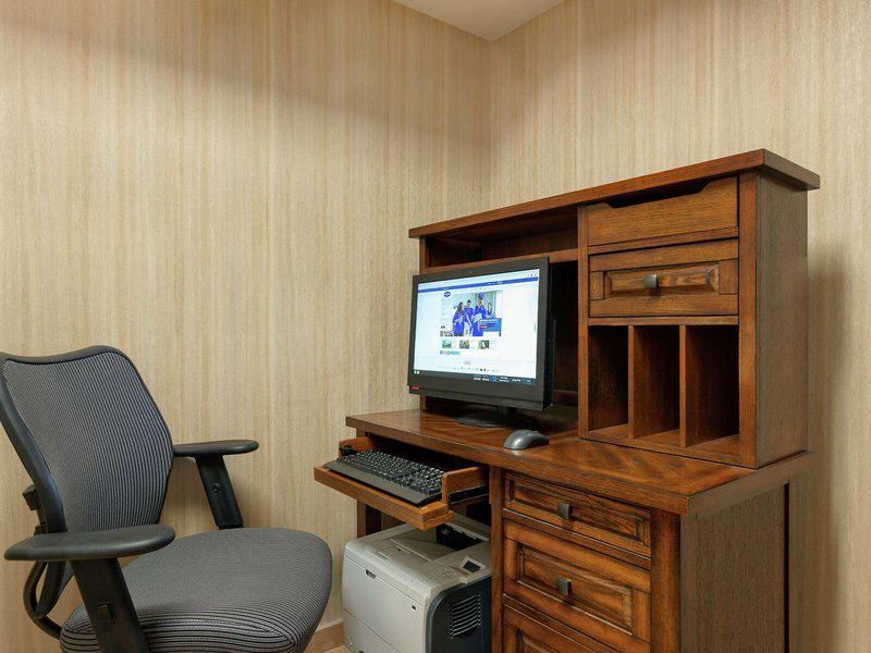 B37B0BABA91FD6A7927D90FCC56C238A