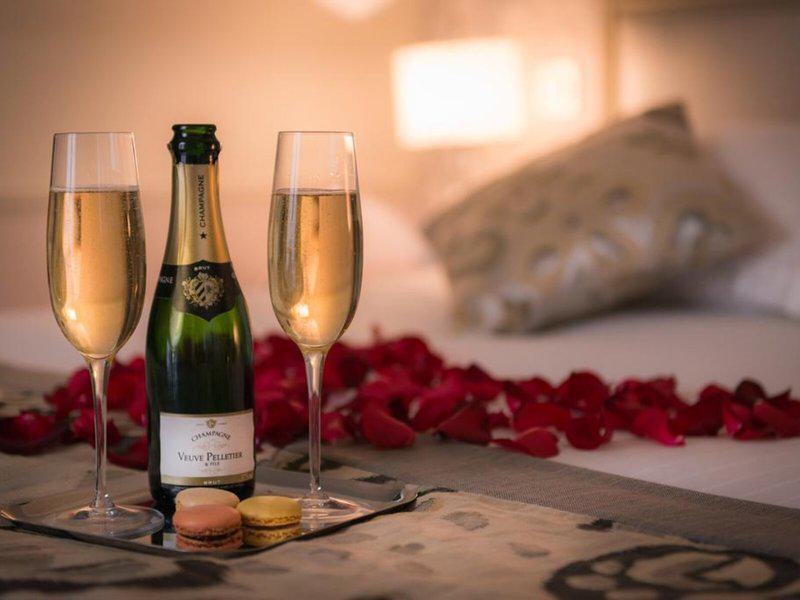 936540FF808D11563F70182F3852D609