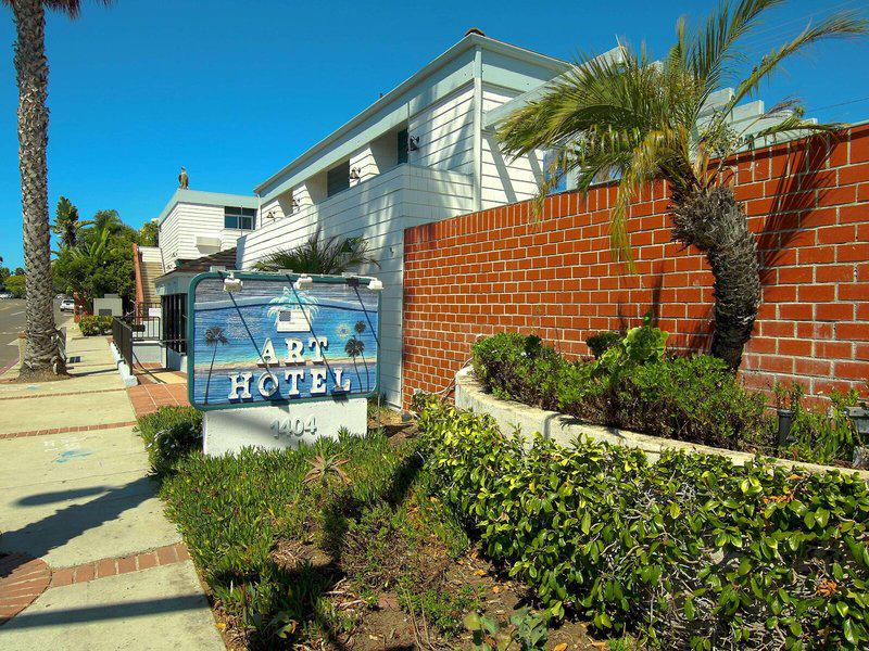 E5C09B343C0BC378D2DD0E3B1D72FFC5