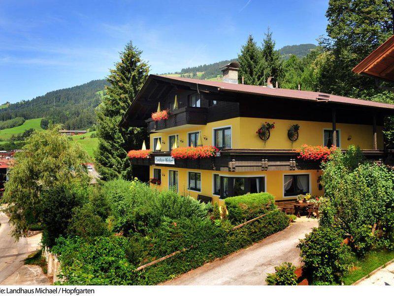 2014907CB4A8C6150CCA209B8D5F3F95