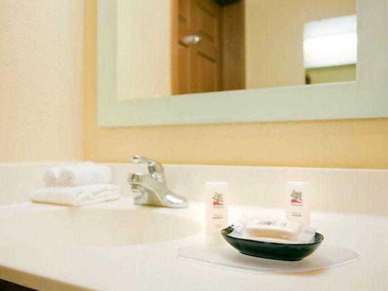 B8FD1B6B2CA7B9A34EF5F5B4CC6AD6FF