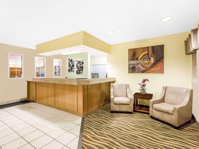 07AEA4FE9E87107418D0A6B27EBCFBC4