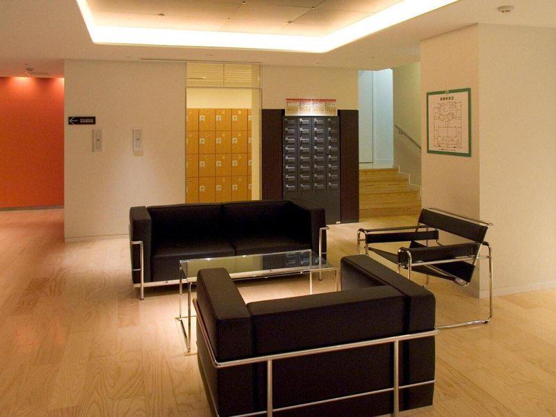 31BC881FF1747949EAA920A1E7264A4C