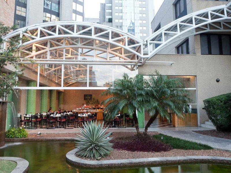 11B583B218F005A3288A6967DA2C2159