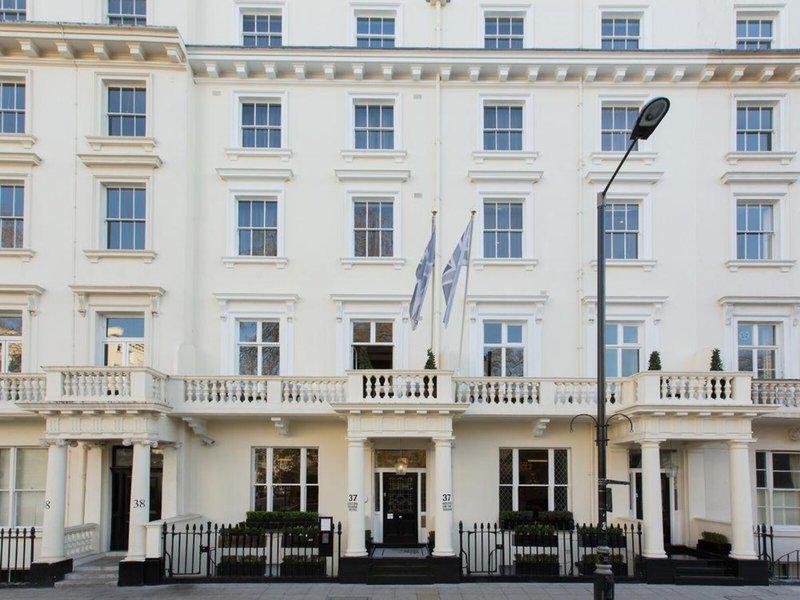 E95A173ECA07E801AA6B8D256AC1082F