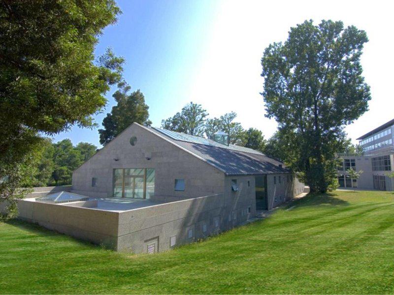 1AEAF248F5ACB050AEB10FB54677B2A3