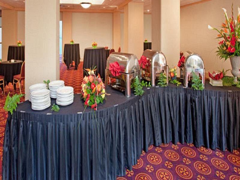 2CE1CE3306131AFC39162A6EFB47BB38