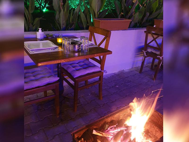 6CB6E5E208FF12B2209227240D6C7AE8