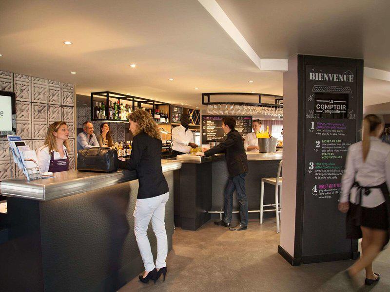 81989B6810443000C2BC8294C8FB2CBB