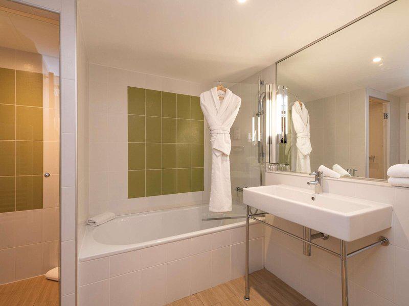 E83E63C0265471B3F2C2807FE57CB68E