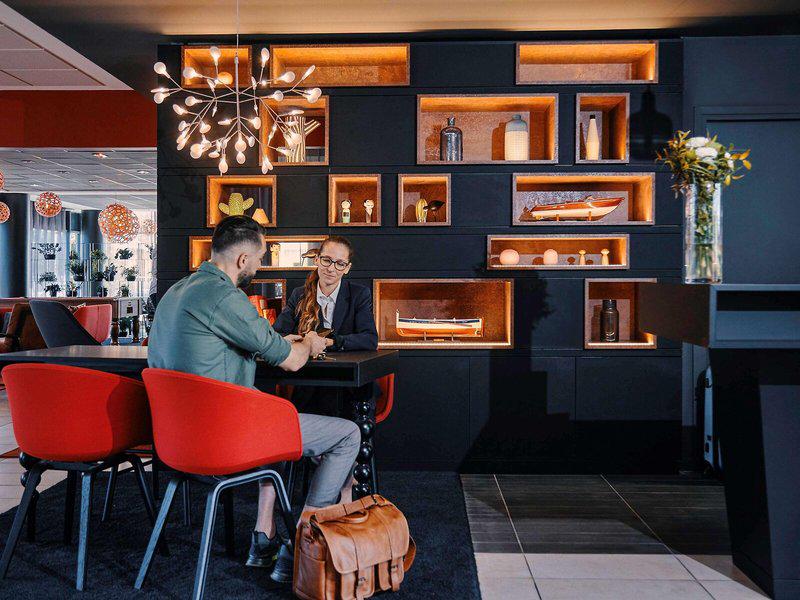 A30604117EDB19C69918146F829E0464