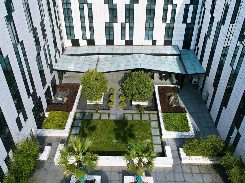 77771EBD6179C8ABC71476B997867C51