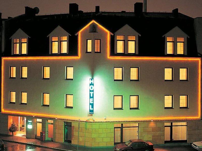 58C5351CEF821B4D124F24865B42B2CF