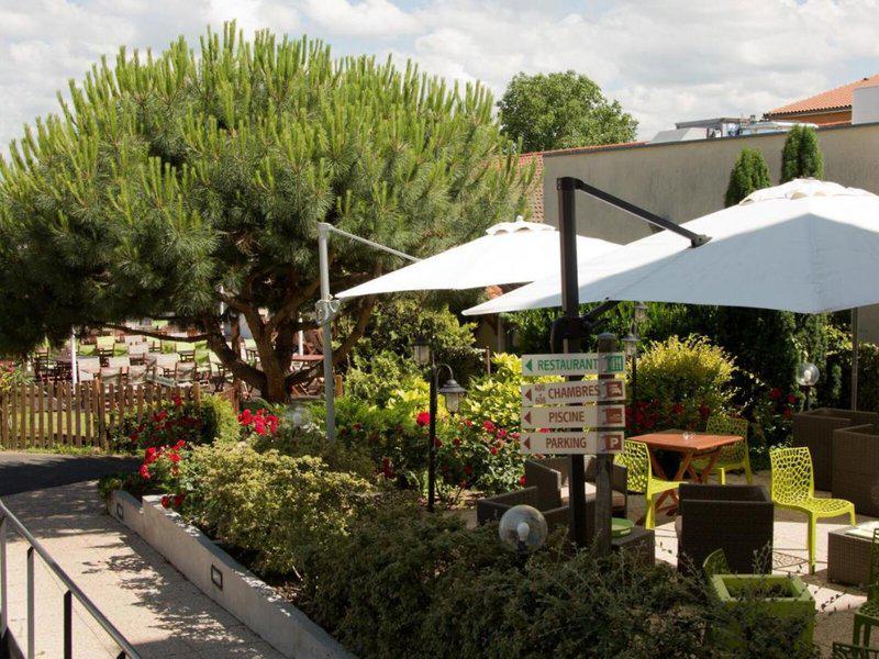 D677847971E3977AF10A1F6B4658ACC0