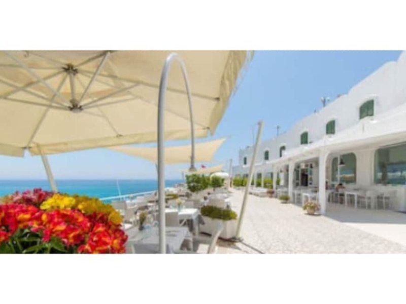 D82E1864AA189DB1810093377BD4C90D