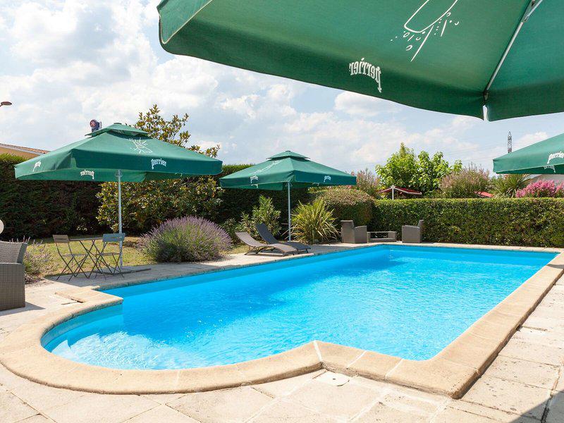 C473EE841ECC576E1BE37A24F8CF2D4B