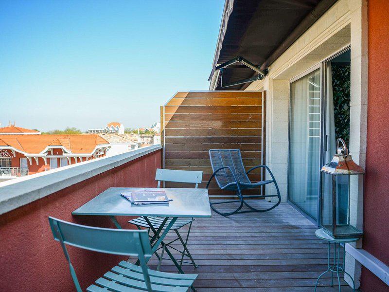 BB613CD383B19CB04612D687F1DF5BC9