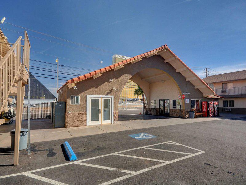 18DCBC2AD720BCAC37D79A1EECCA1E1B