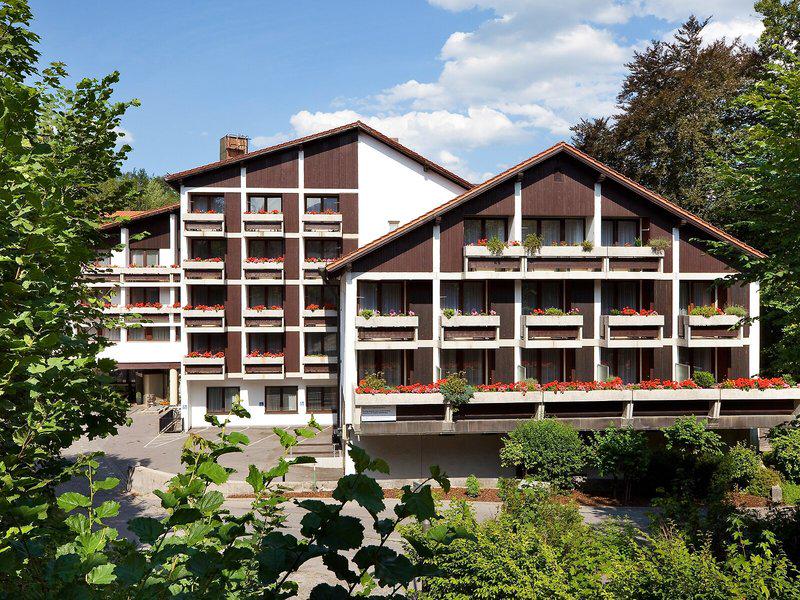 2CADFFAA41317E8075A734E8E5EA5440