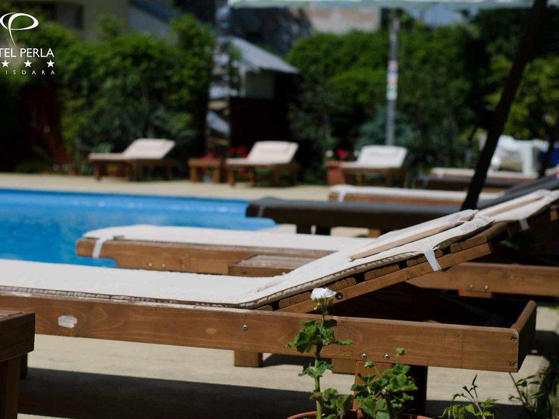 E95BC8AE0F224CCB0983AE8E216FEFB2