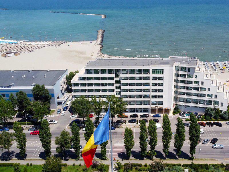 81C3273CB8E6747269C812054B8B3C5B