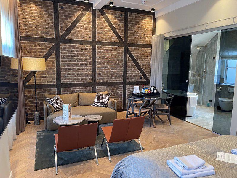 A9950CEFE77BAF7E1BF30C91FBE0061E