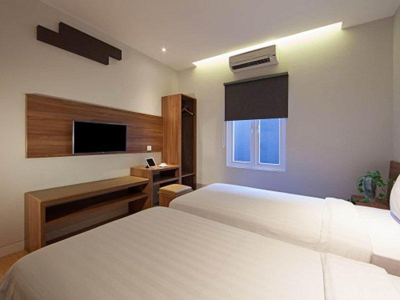 CAB0BDAAC4184FD8709E702B44E840DE