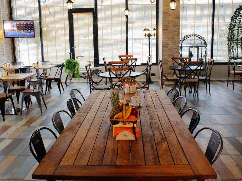 AD7C7EC51EE2848F629220BF38918314