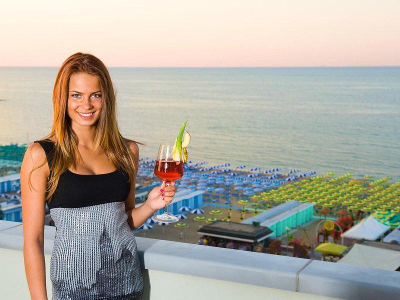 92ECFE8FF5D47855893032A6361A1CC6