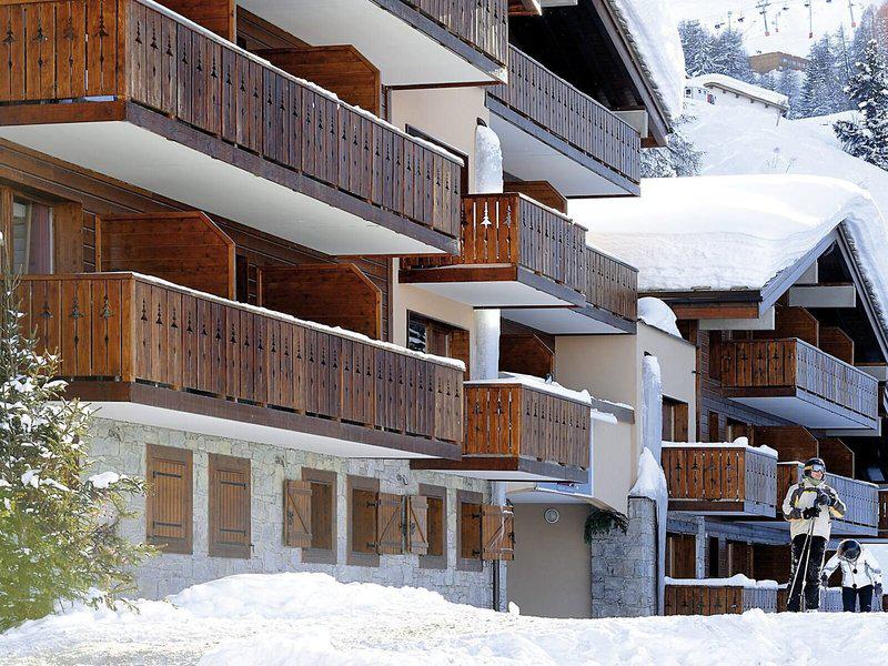 ECCD766BD2DD0C1A950E72D98BF83630