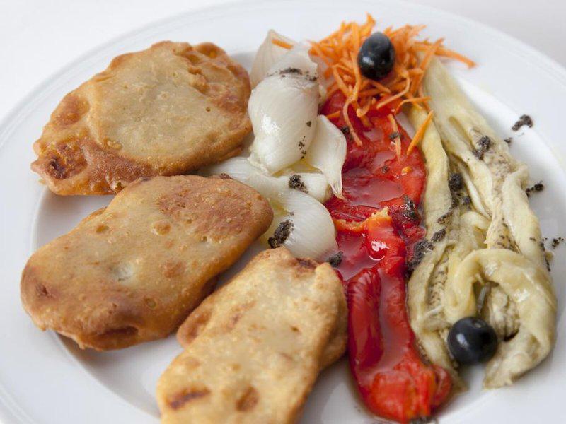 1109C977CA6D9DF65902585F8C1FA56B