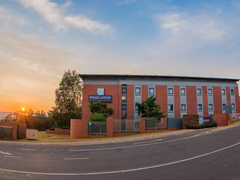 FFFAA35C0007B3C01809779F3E317E55