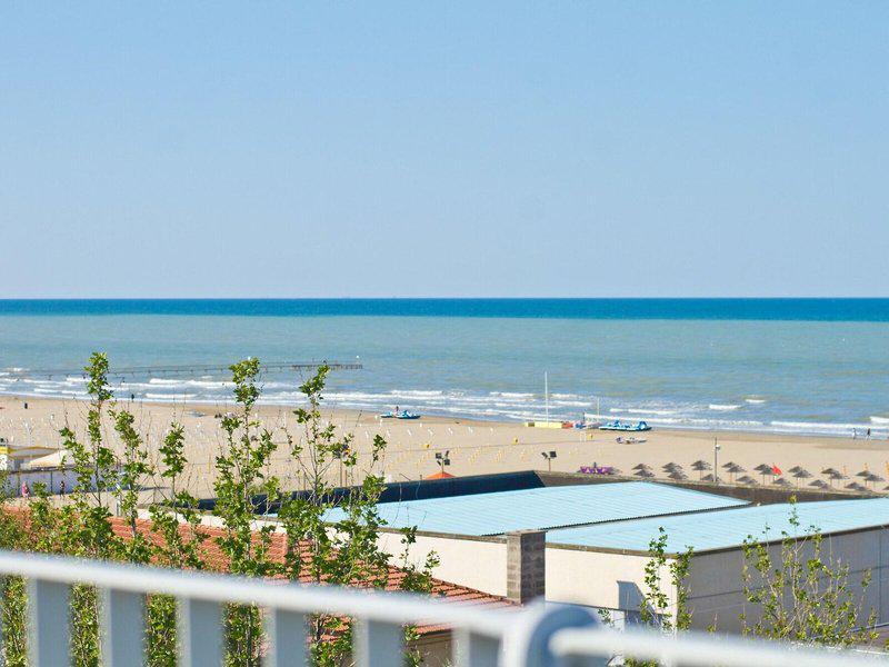 0BB7F5F75AD33717427EF1130A56FFEB