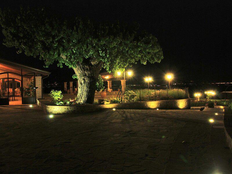 D63C19FE30613FA20A6ADA0E35708A16