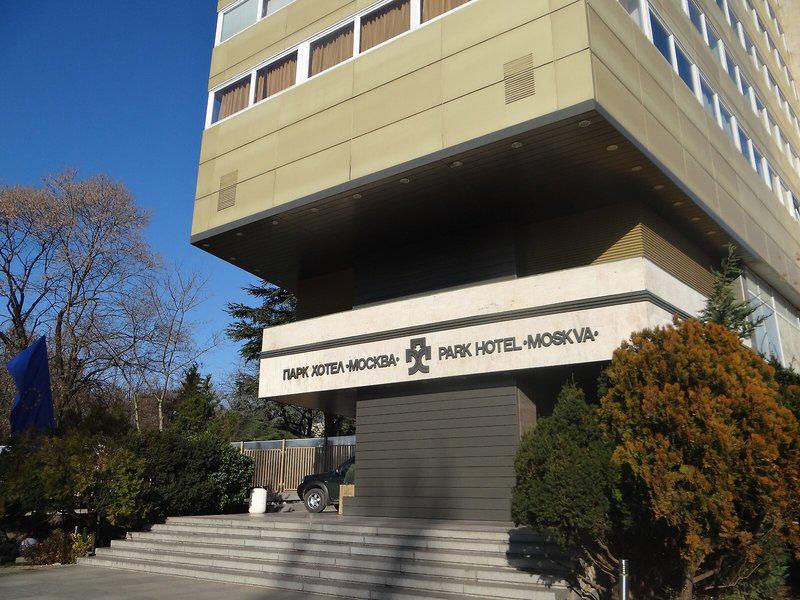 BDA090E587FD4445D0F75A9DD5563BBA