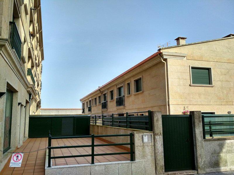 F1CD1E84F6C996517D6D48E76F387E52