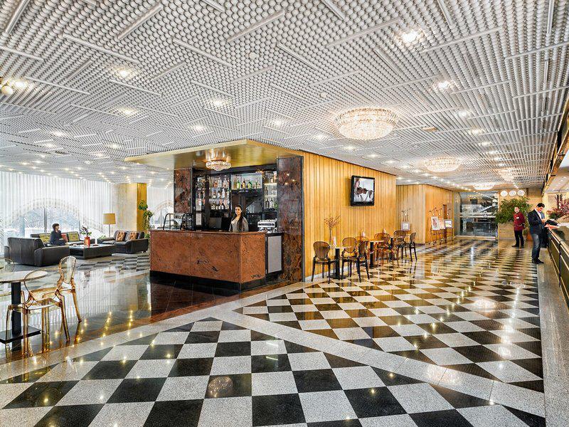 12251EC1788EE603FEF1996D4298A181