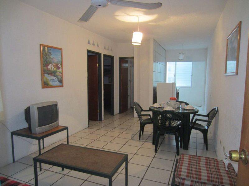 C4F33CE05070D03E8644DD0FE42BDE43