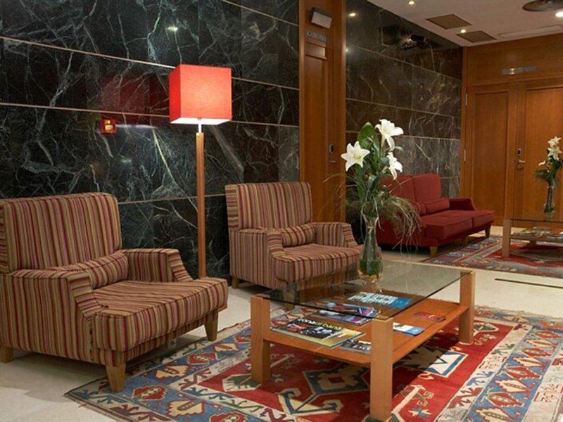 E13883625F83429363F7BE05C438B51D